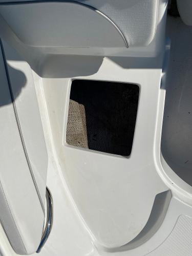 2019 Caravelle 19 EBo Bowrider boat interior storage compartment.
