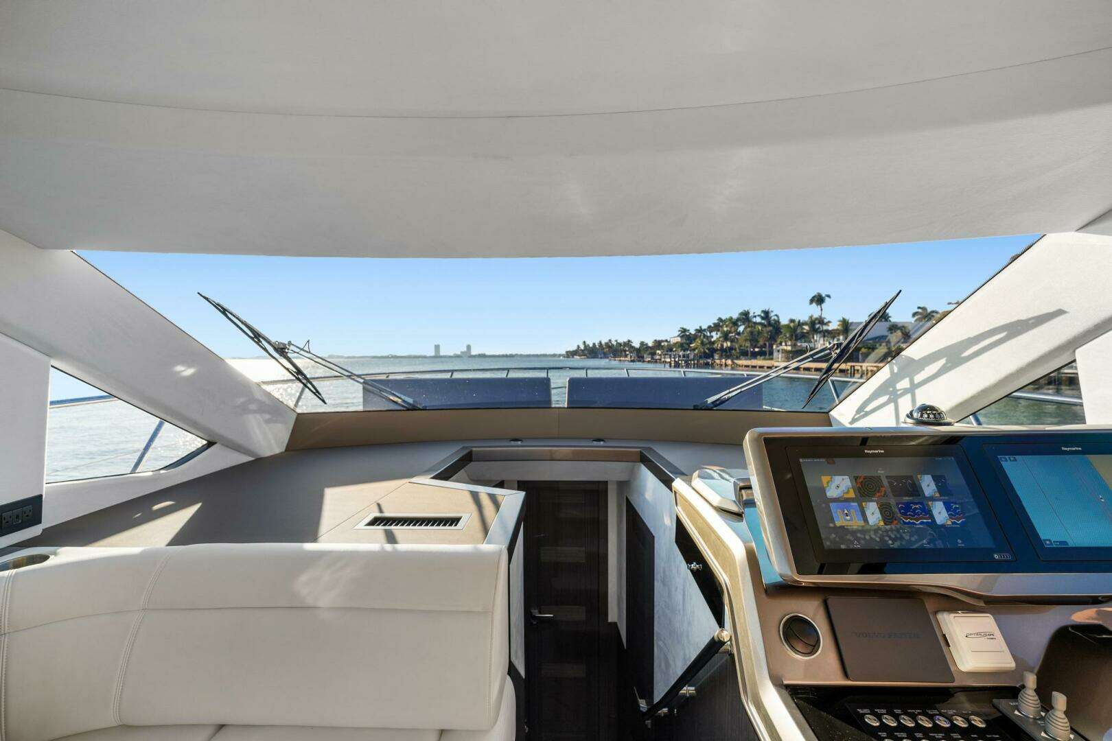 2025 Galeon 50 FLY - Image 67