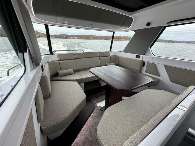 2024 Axopar 45 XC Cross Cabin - 13