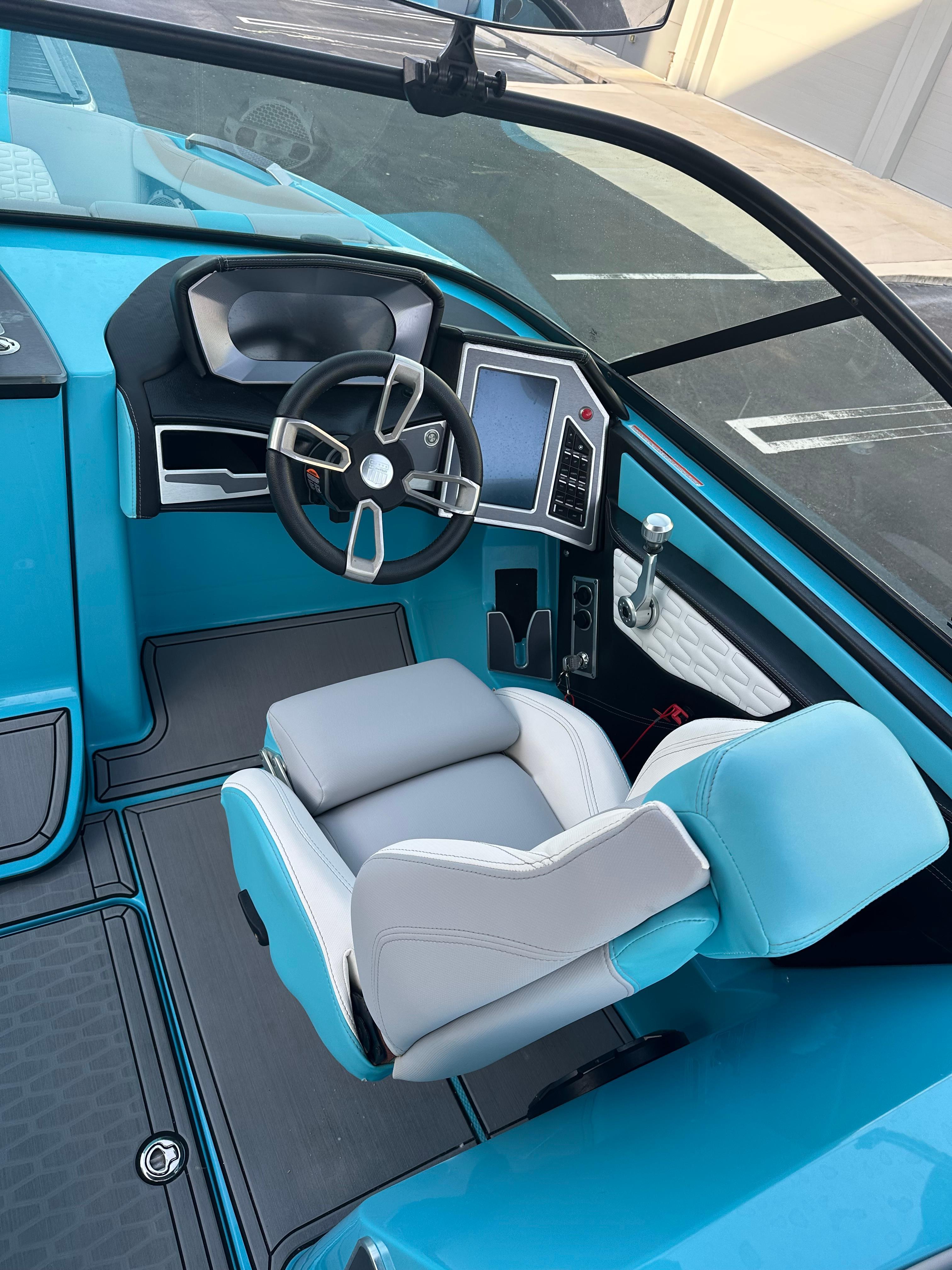 2022 MasterCraft X-26 - 17