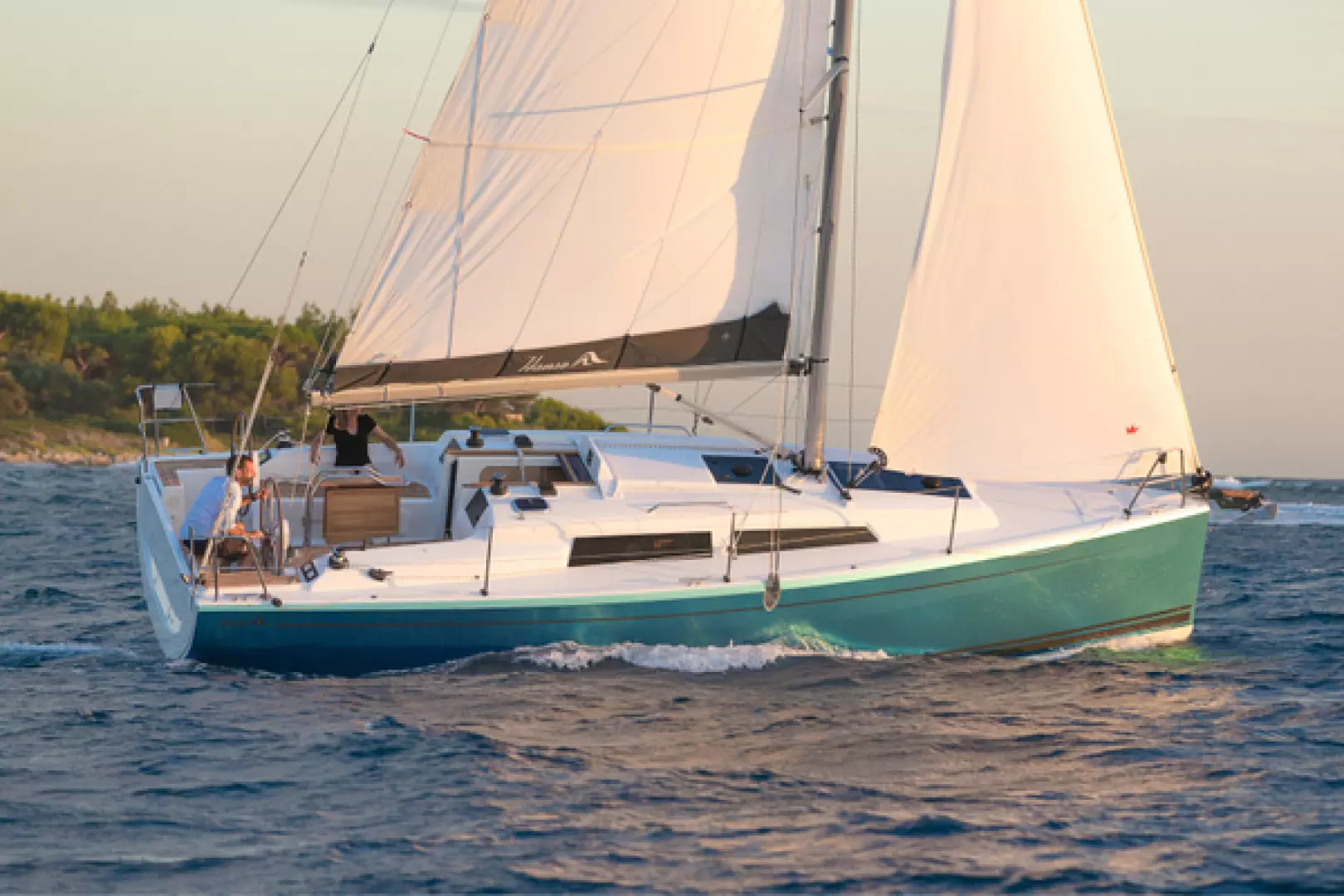 2025 Hanse 315 - Image 12