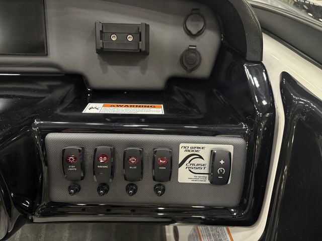 2026 Yamaha Boats SX190 - 16