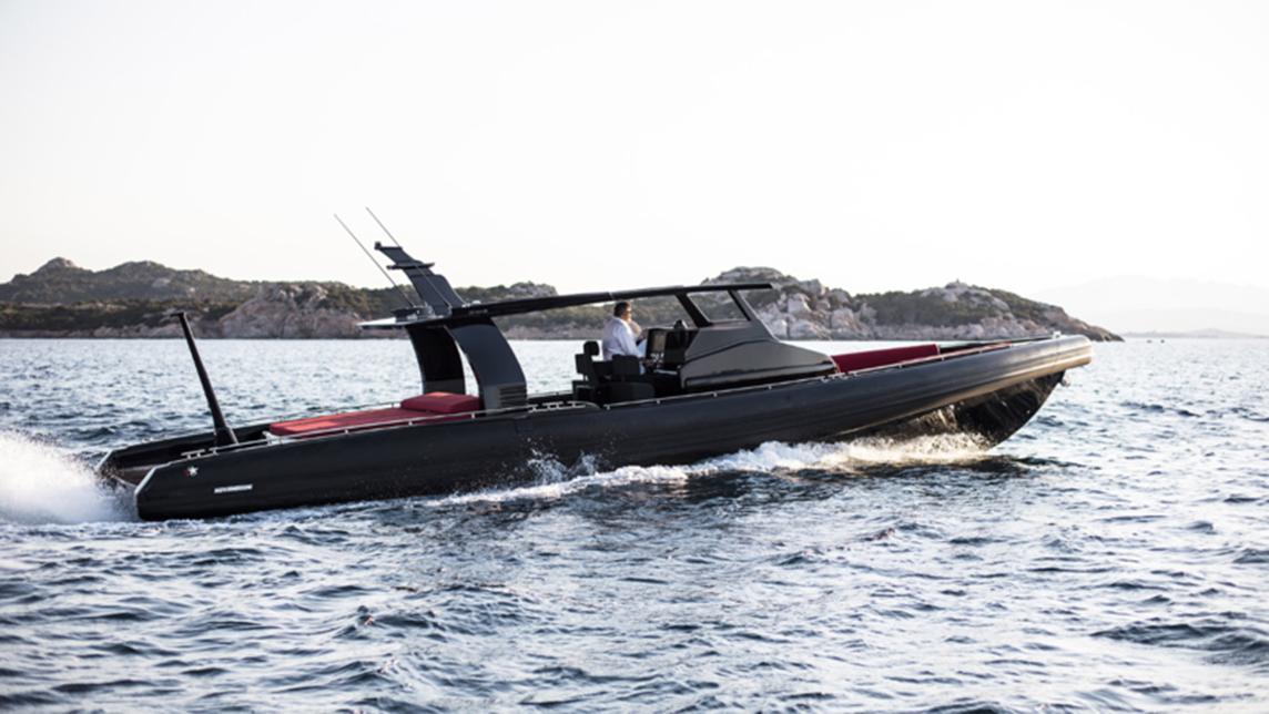2014 Novamarine Black Shiver 140