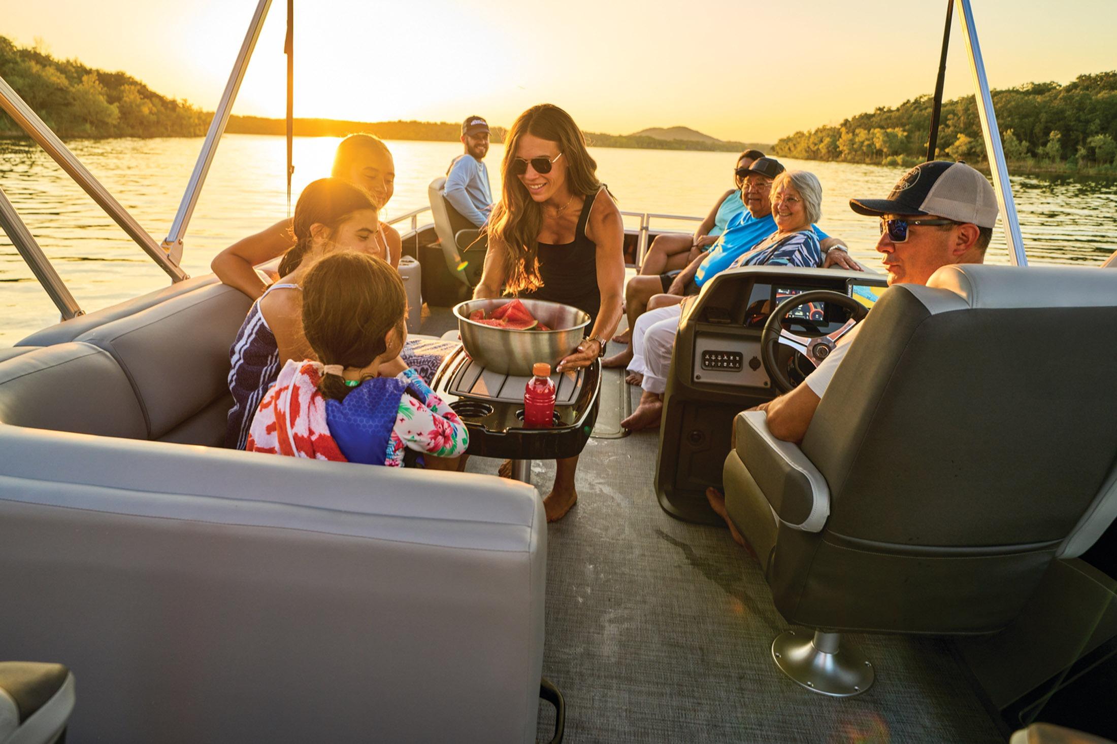 2026 Sun Tracker Sportfish 24 XP3 - 15