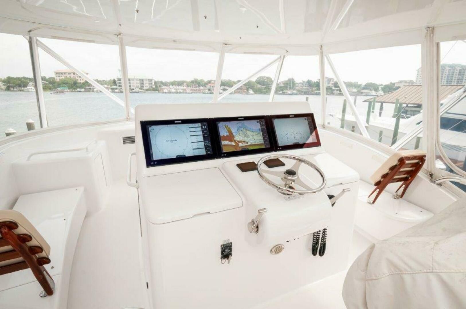 2016 Hatteras GT60 - 13