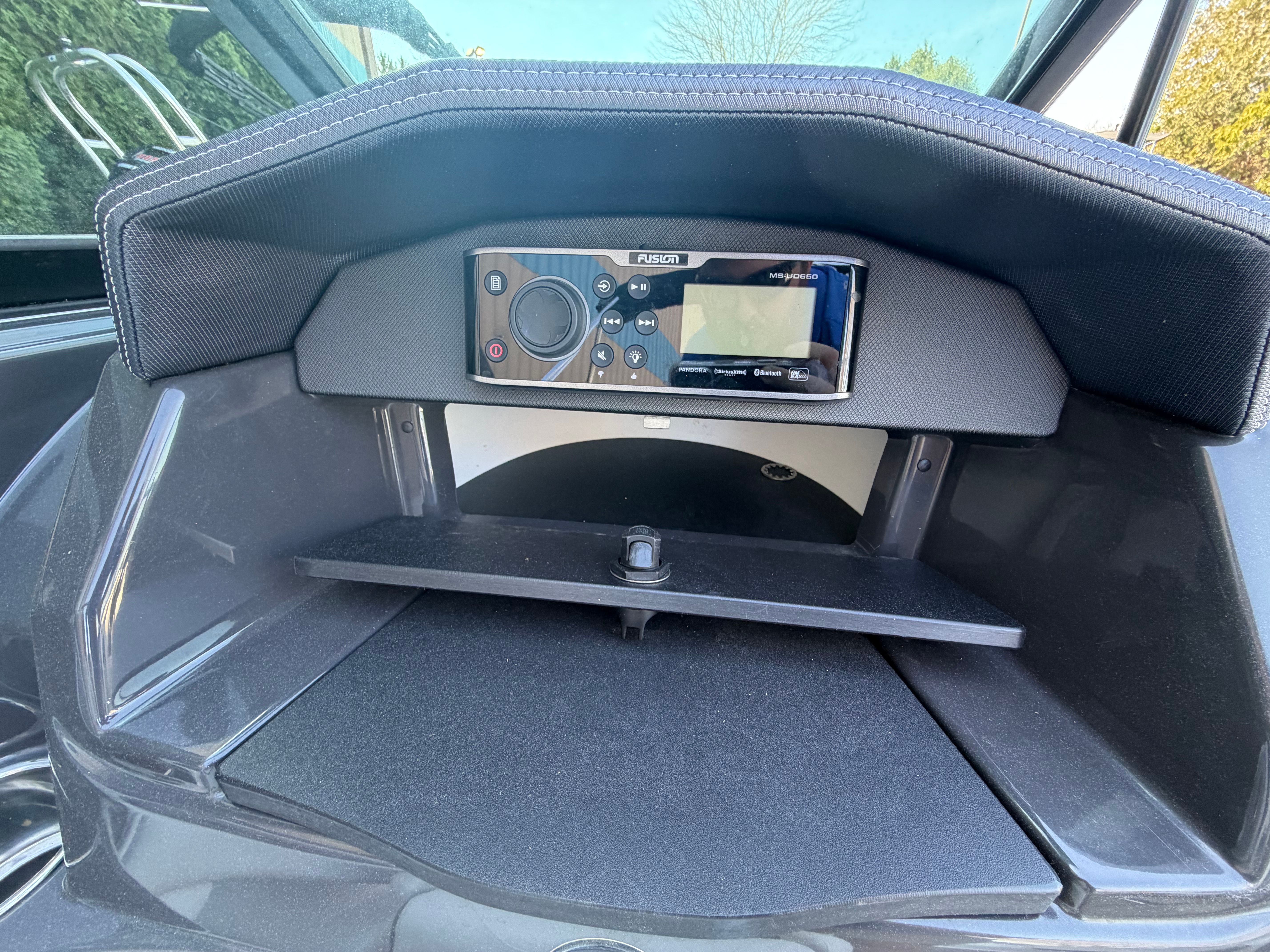2019 Monterey 224FS - 28