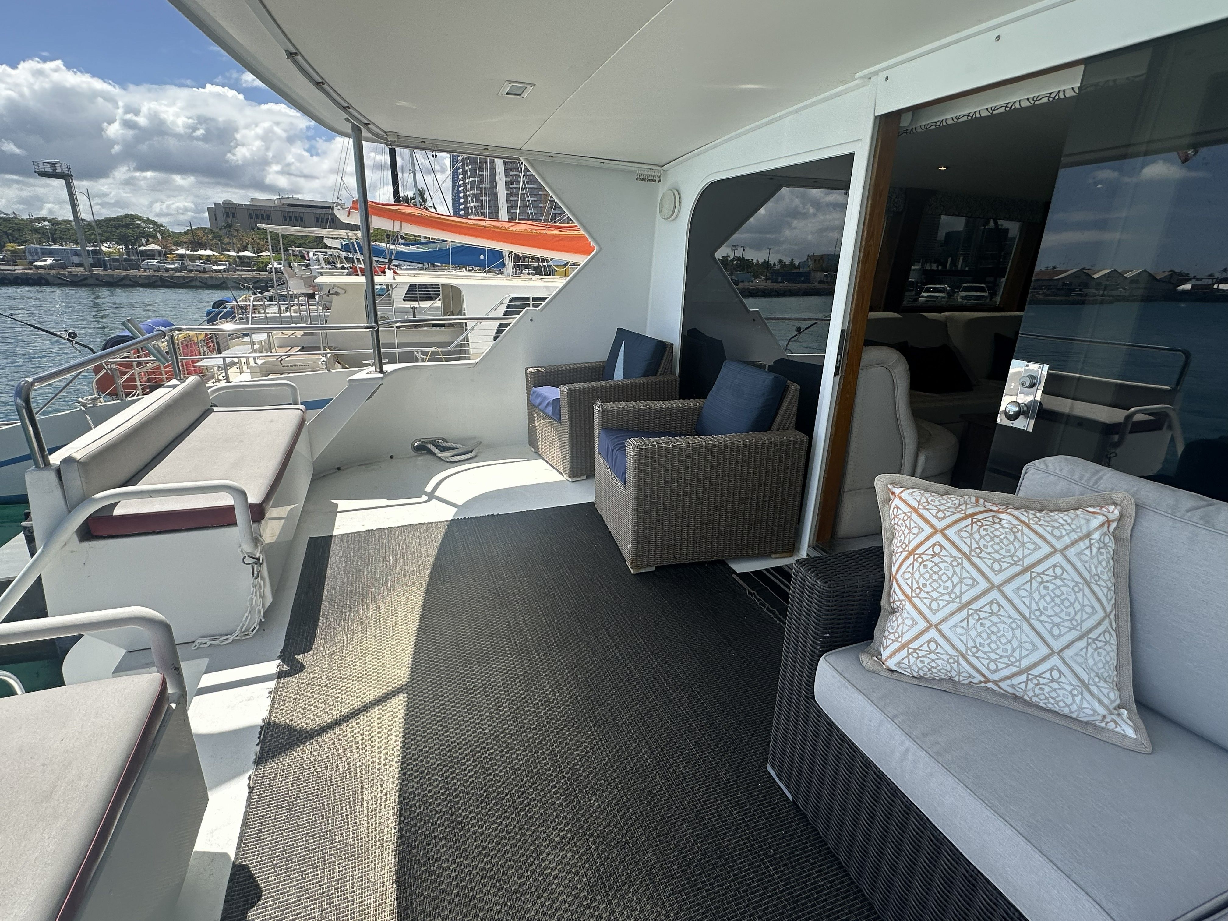 1986 Broward 94' Motor Yacht - 42