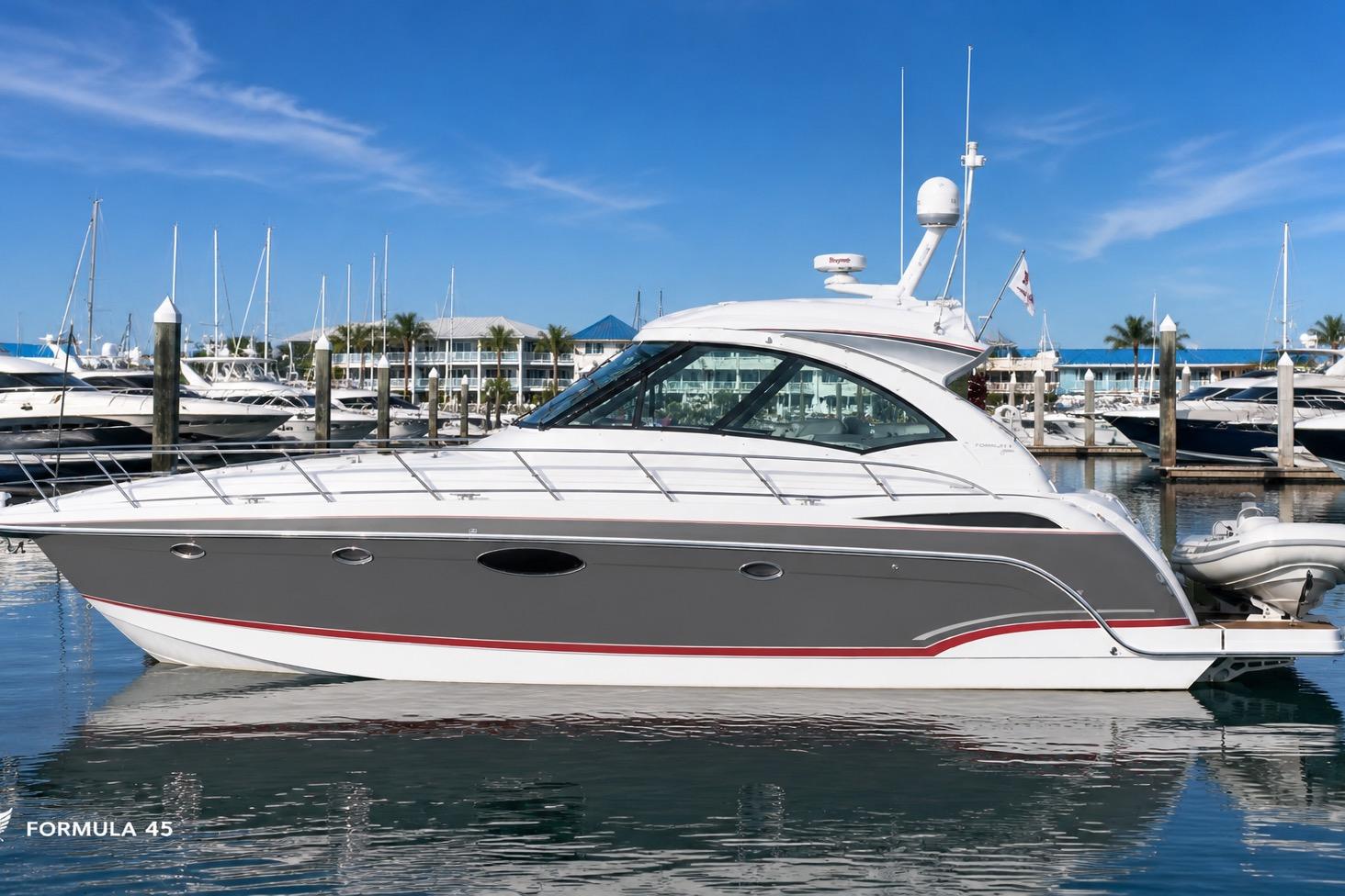2008 Formula 45 Yacht