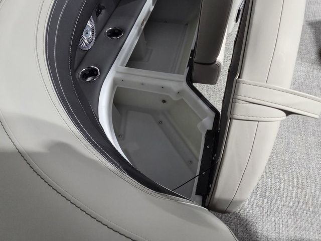 2026 BARLETTA BOATS Cabrio 22M - 33