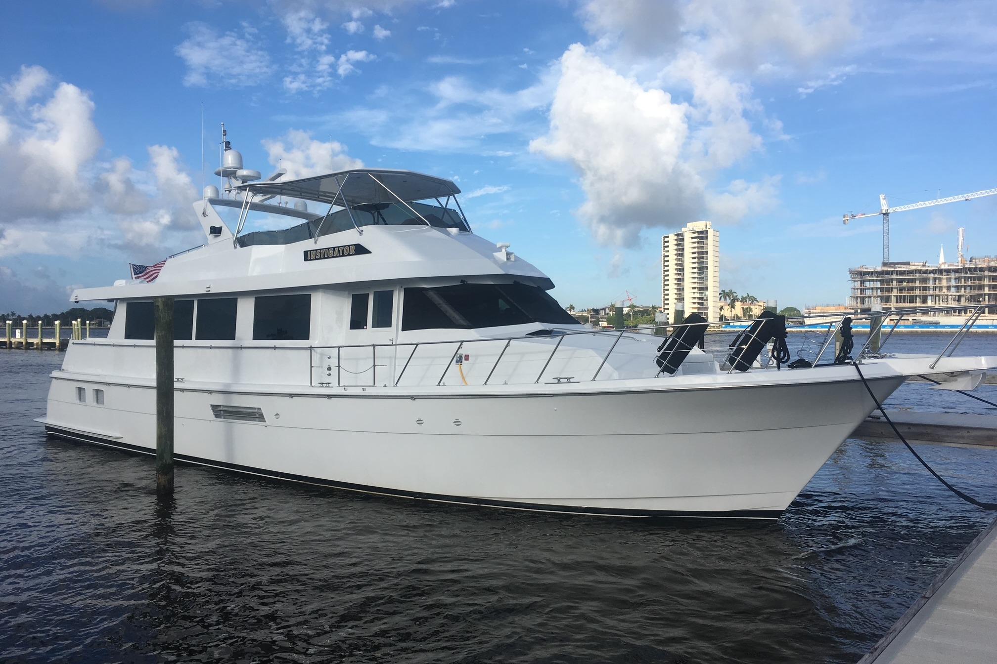 1999 Hatteras 74 Sport Deck Motor Yacht