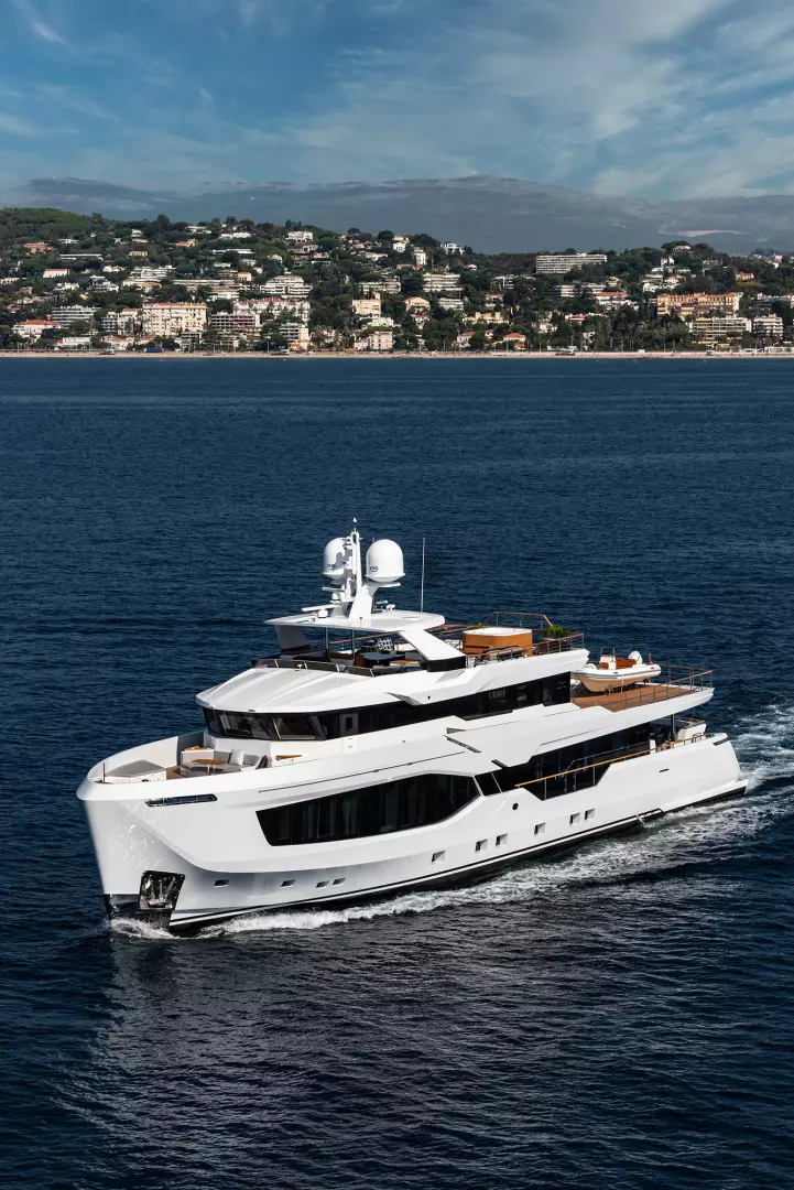 2026 Numarine — - Image 2