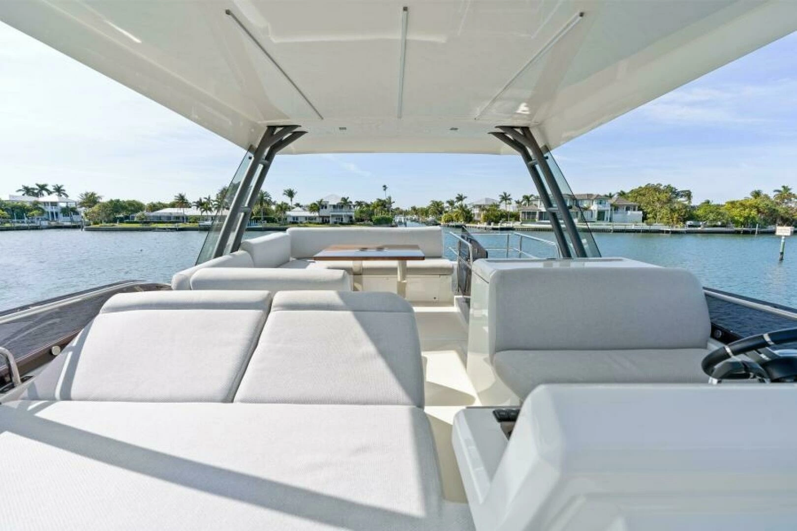 2020 Prestige 520 Flybridge - Image 54