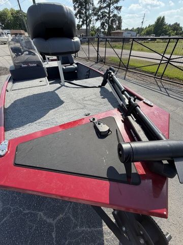 2024 Tracker Bass Tracker Classic XL - 3