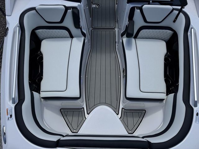2026 Yamaha Boats 275SD - 29