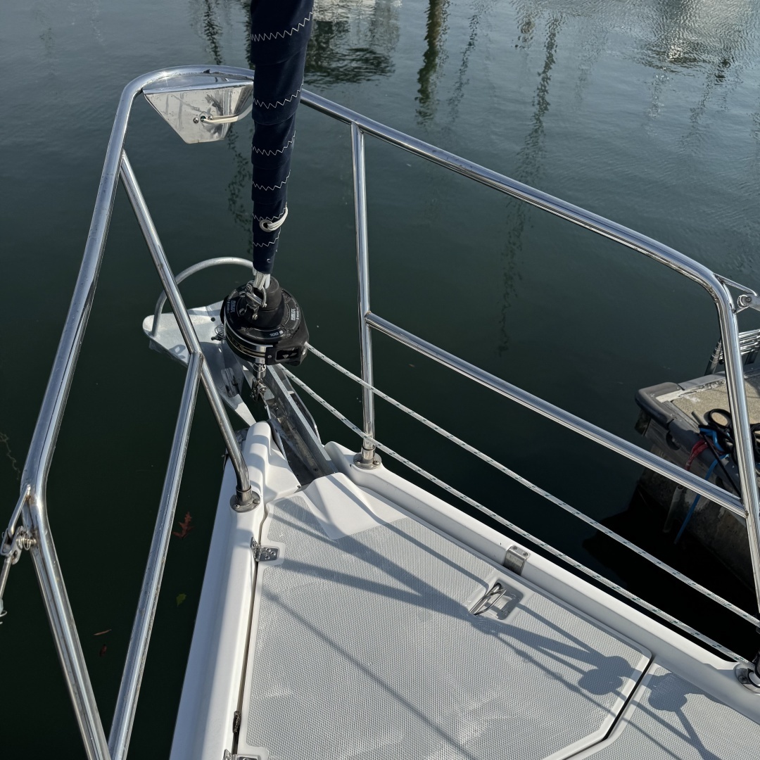 2002 Hunter 326 - Image 20