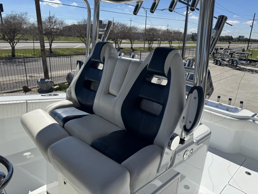 2017 Freeman 34VH - 12