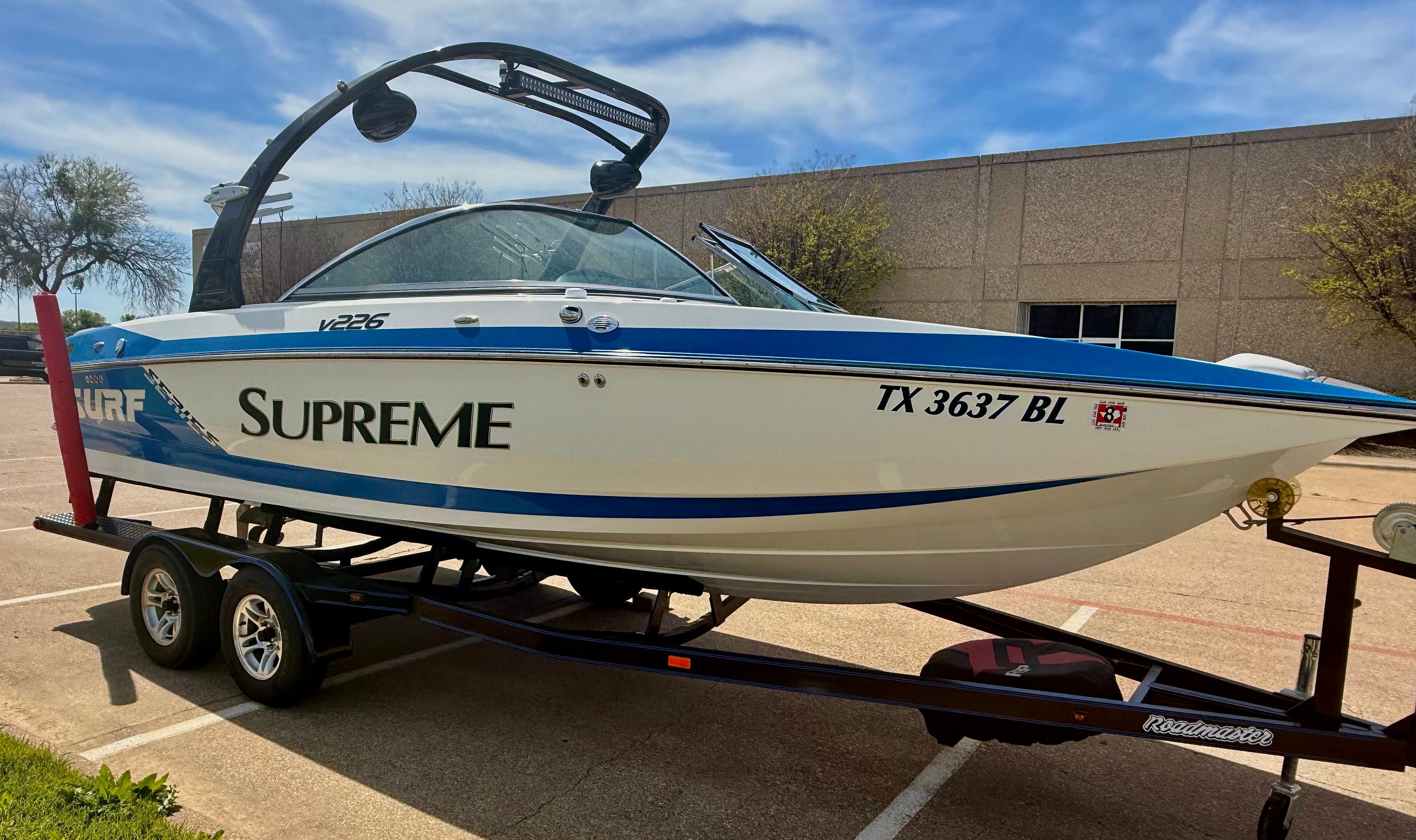 2011 Supreme V226 - 2