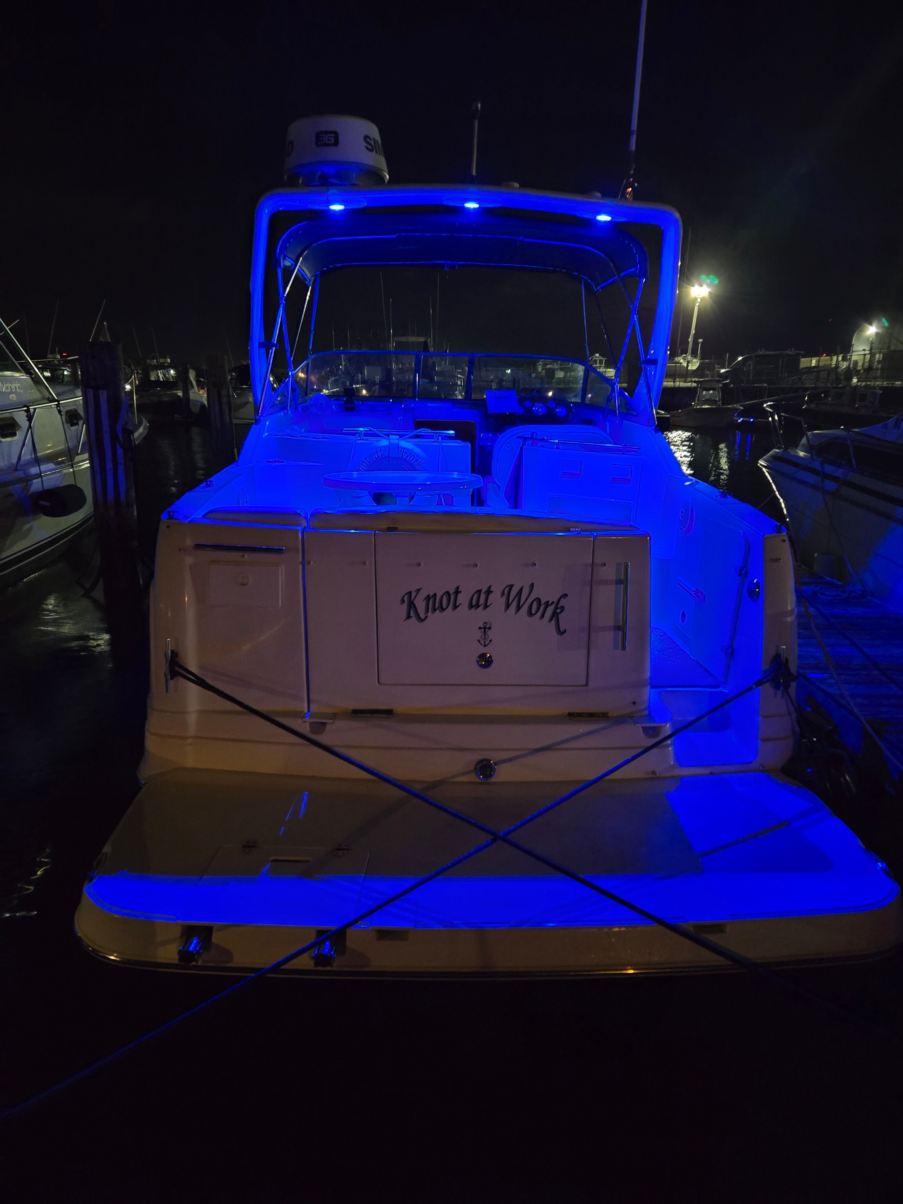 2006 Rinker 270 Express Cruiser - 18