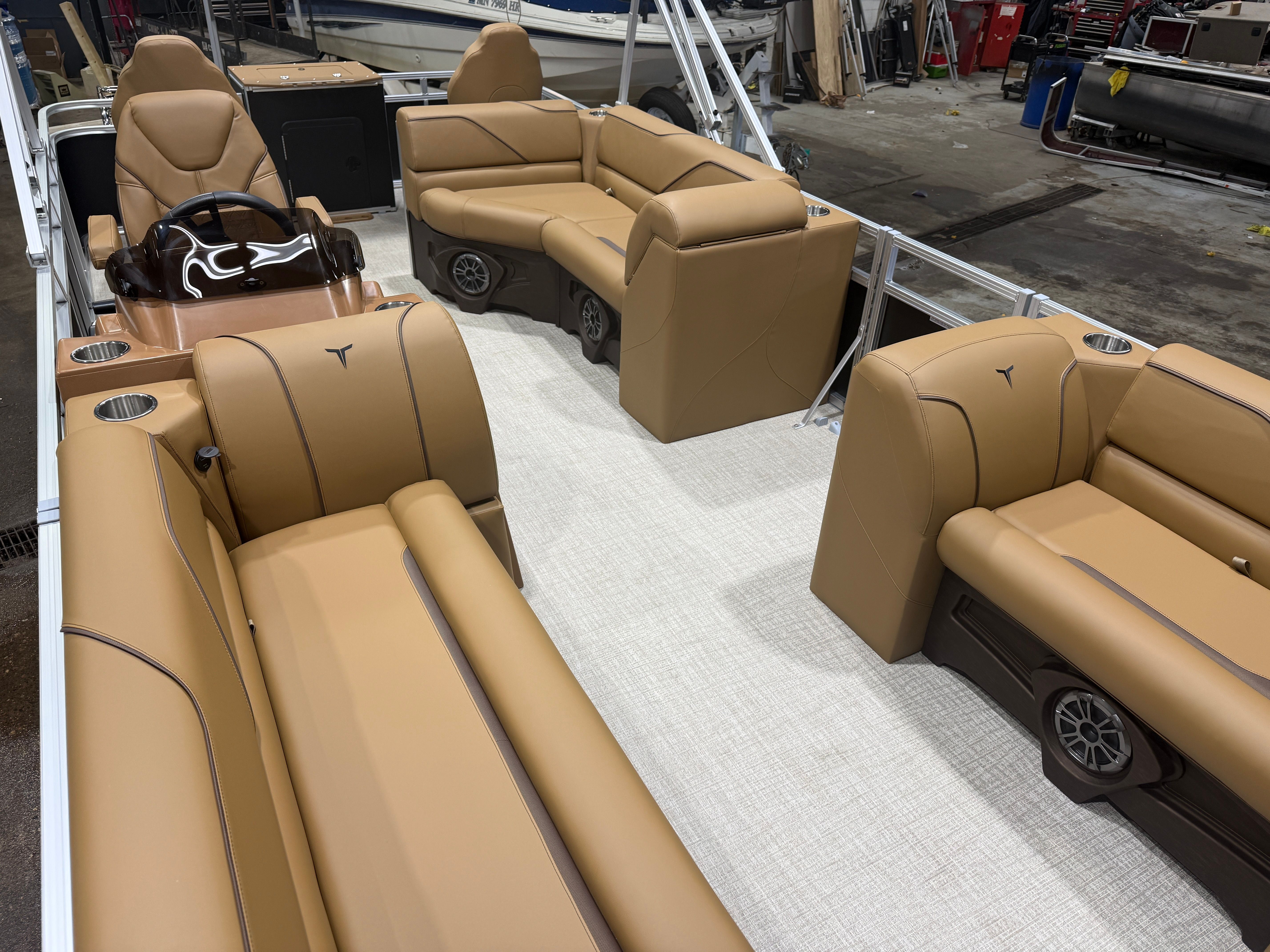 2026 Tahoe Sport Rear Fish 2180 & 4-Stroke $31995 - 30