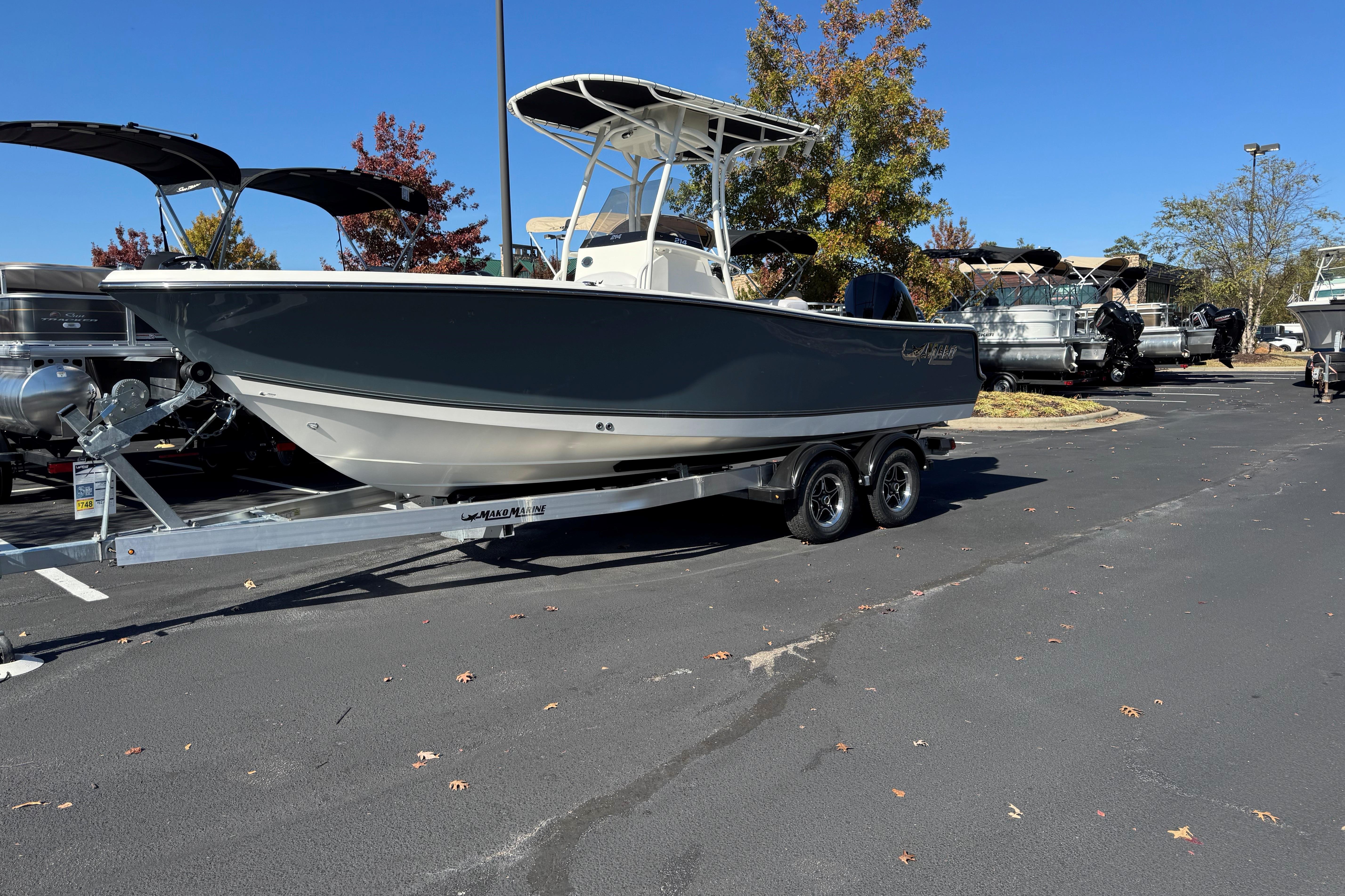 2026 Mako 214 Center Console
