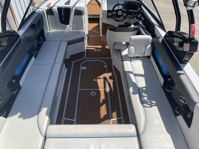 2013 Nautique G25 - 6