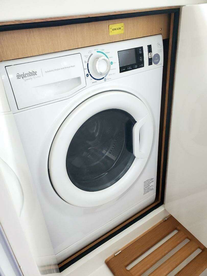 2023 Bluewater 56 - Image 34