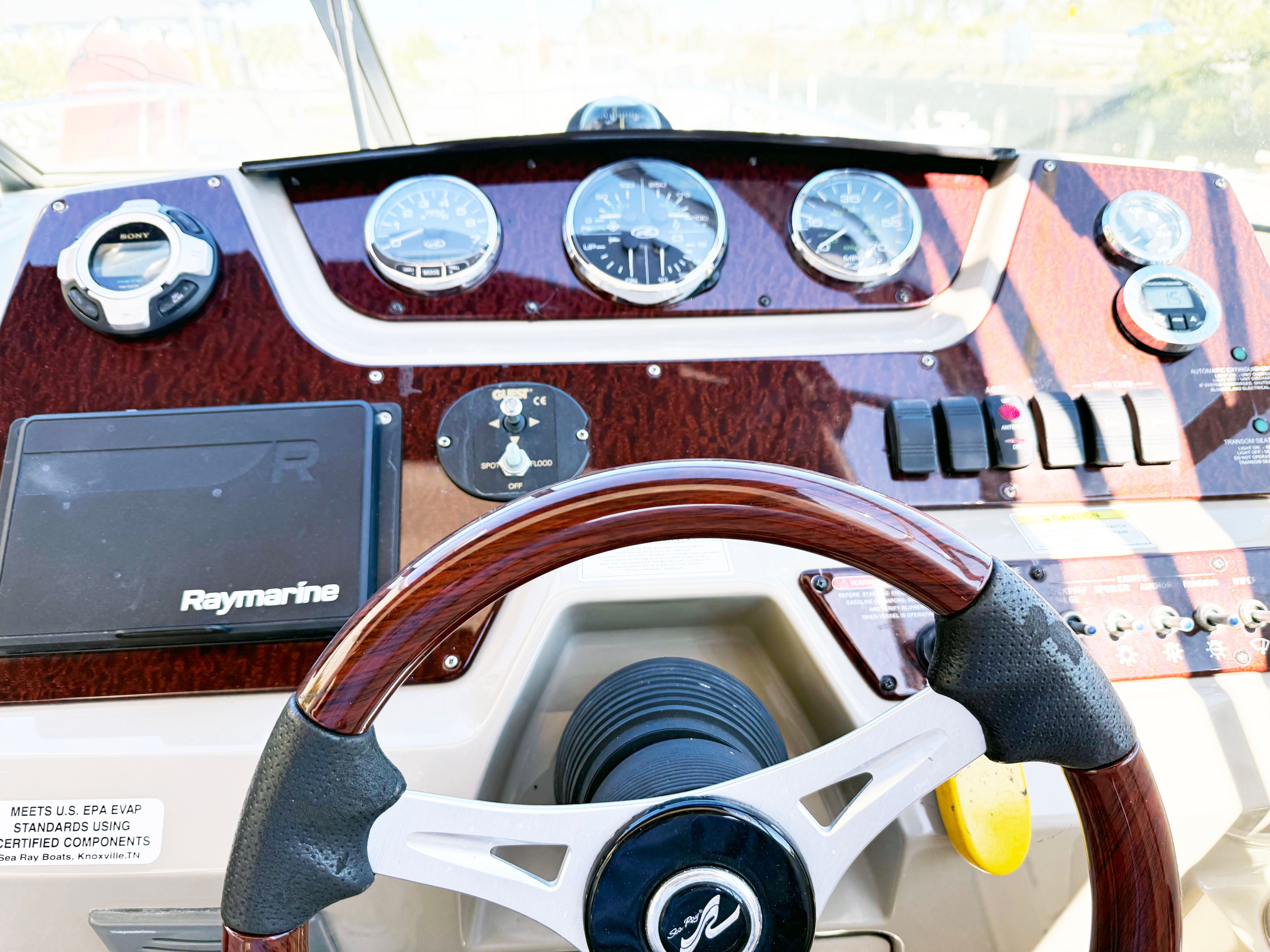 2012 Sea Ray Sundancer 280 - 5