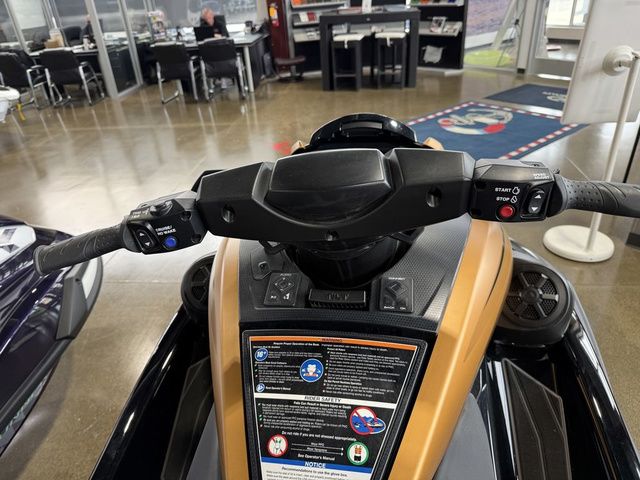 2024 Yamaha WaveRunner FX Limited SVHO - 10