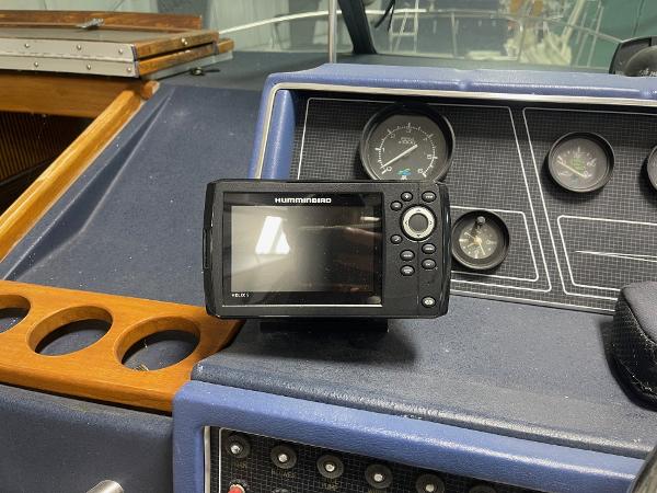 1988 Sea Ray 268 Express Cruiser - 13