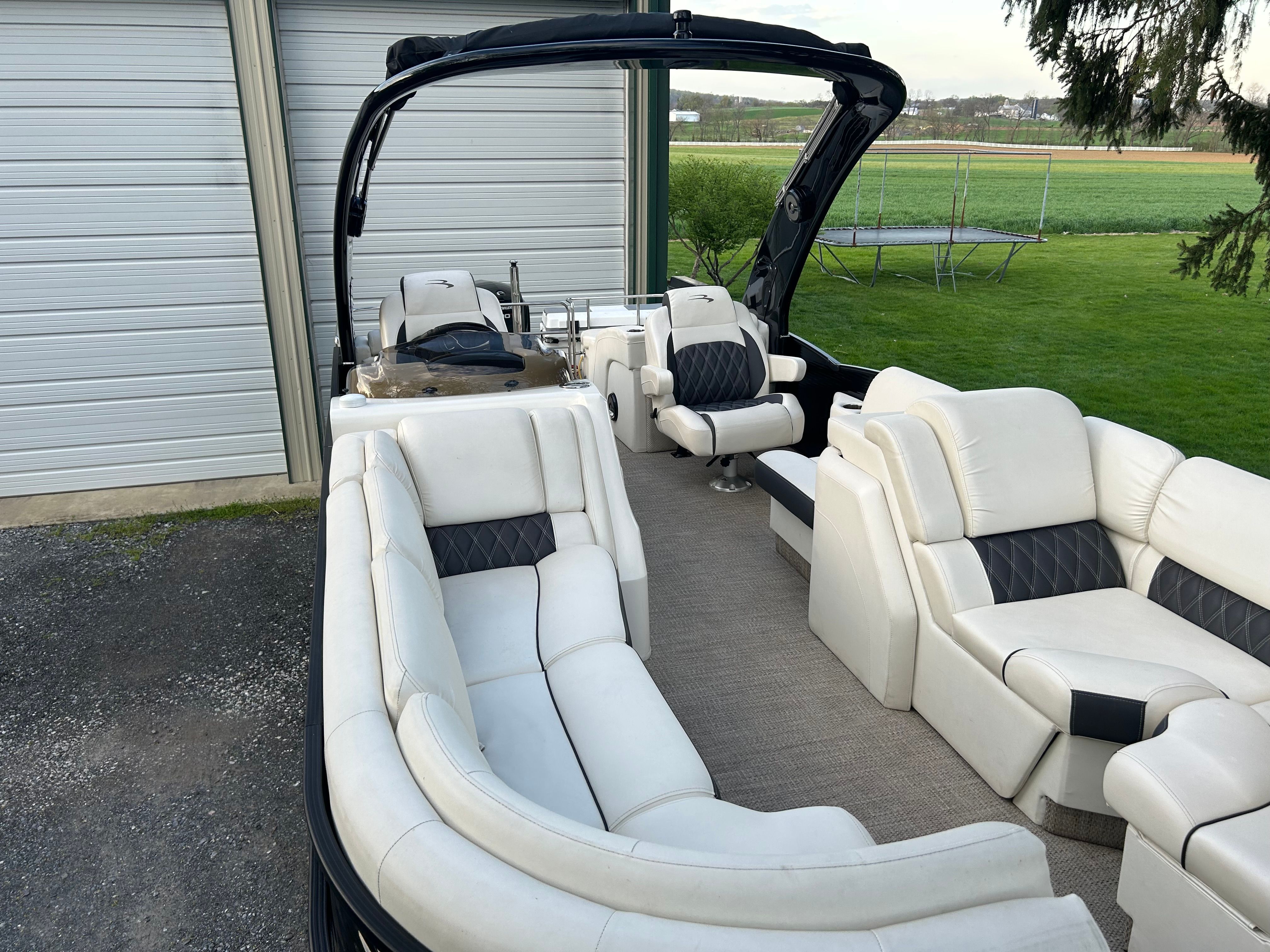 2017 Bennington 25 QX - 48