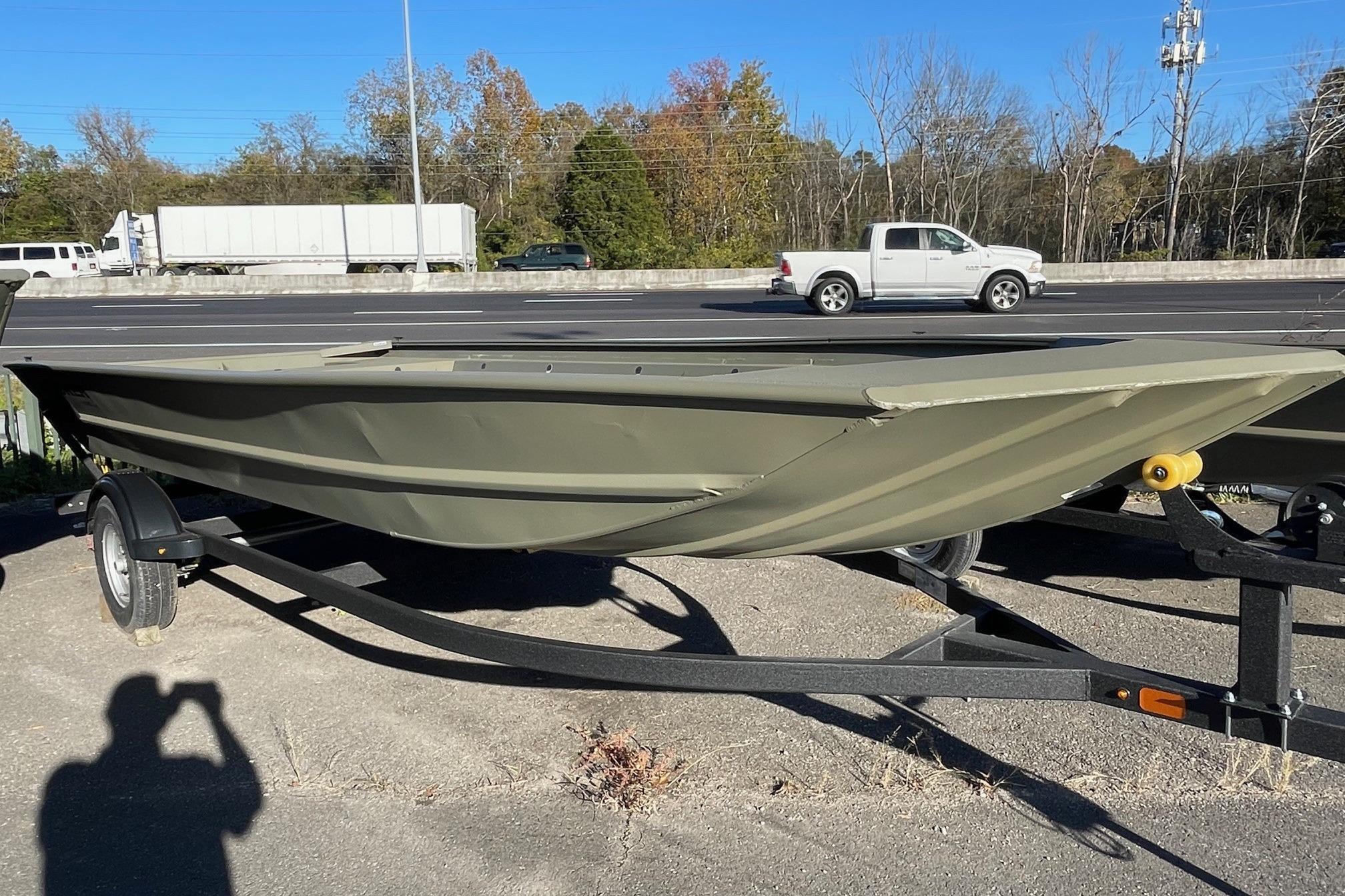 2025 Tracker Grizzly 1860 Utility