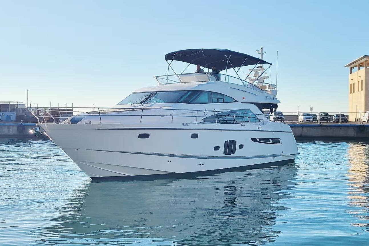 2009 Fairline Squadron 55
