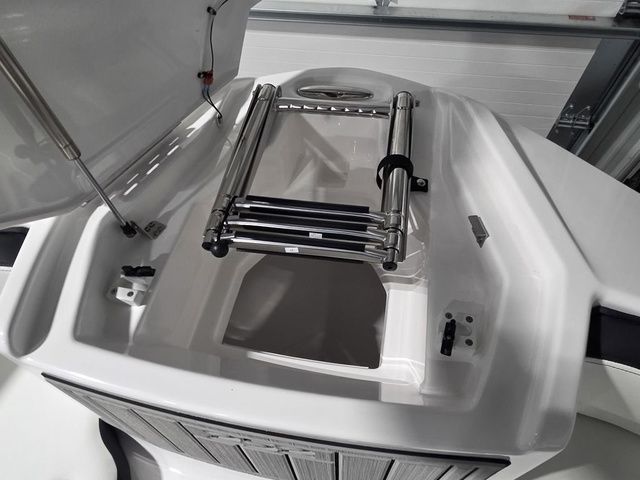 2026 Yamaha Boats 252S - 29