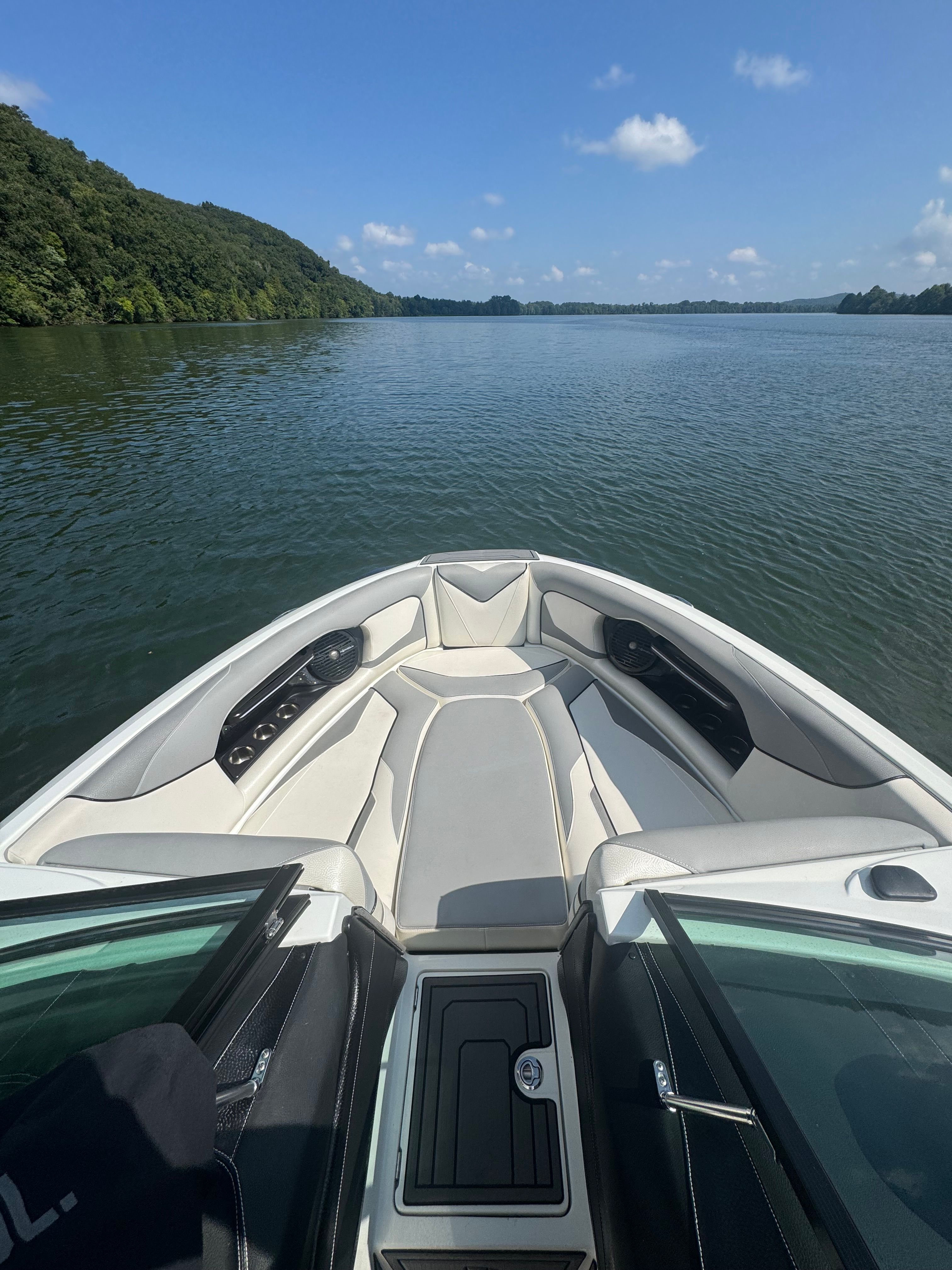 2017 Centurion Ri237 - 10