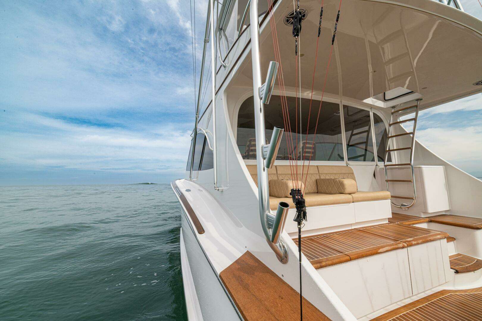 2022 Jarrett Bay — - Image 38