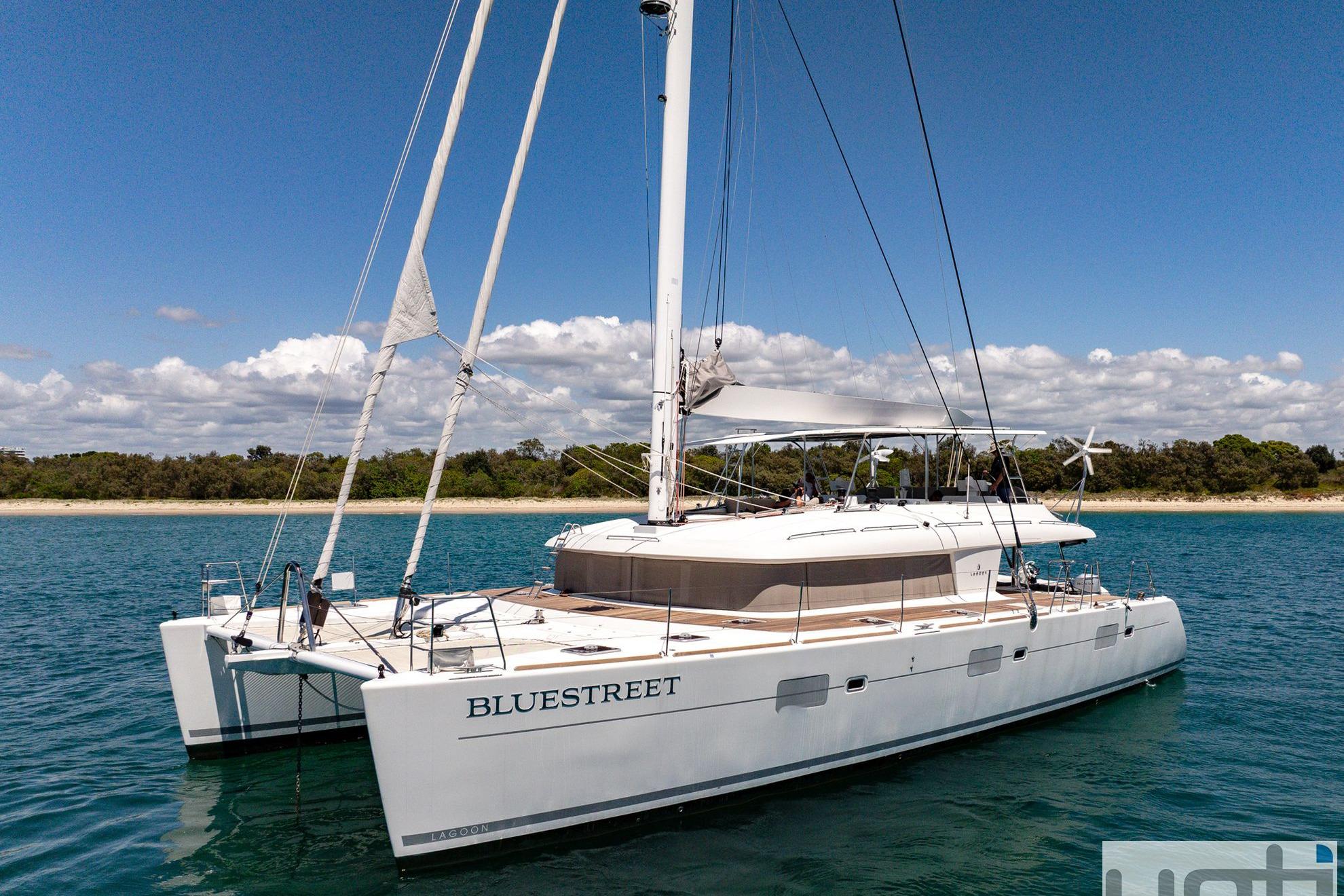 2010 Lagoon 620