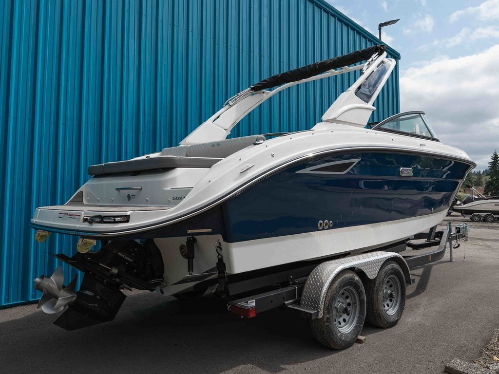 2025 Sea Ray SDX 250 - 3