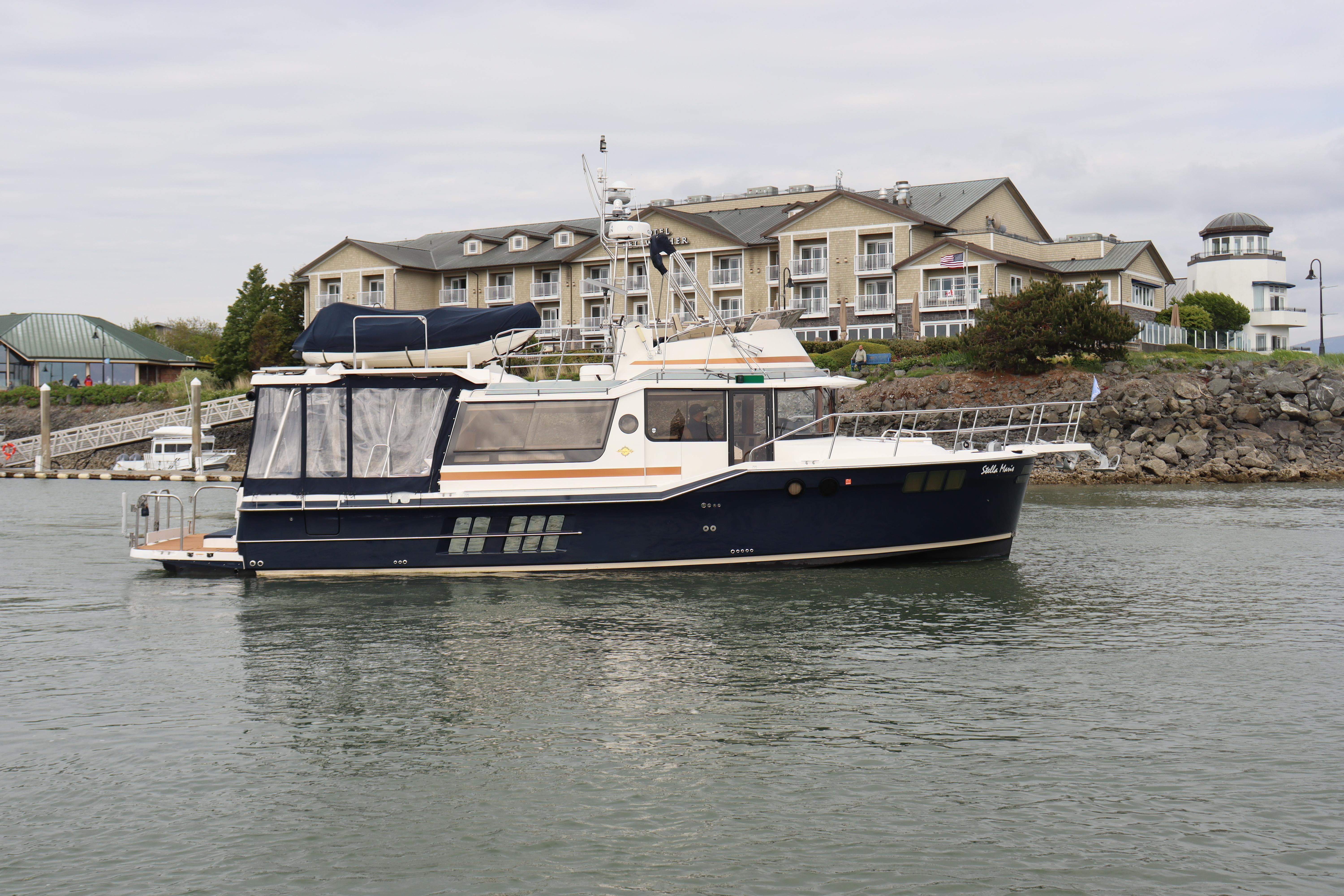 2022 Ranger Tugs R-43 CB
