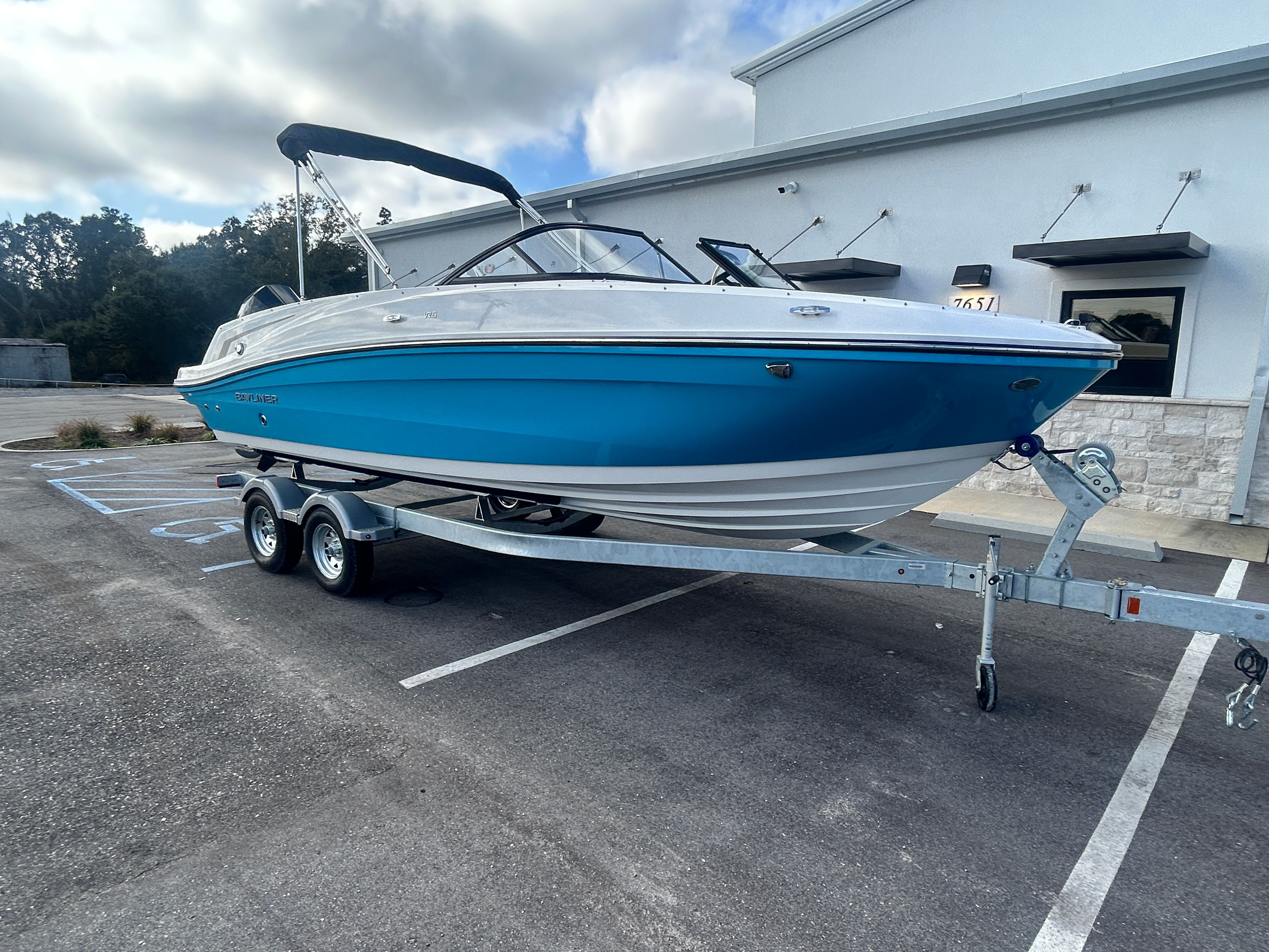 2026 Bayliner VR6OB - 8