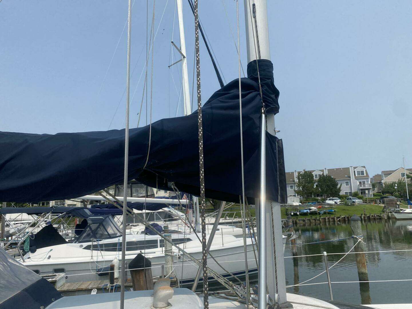 1997 Hunter — - Image 7