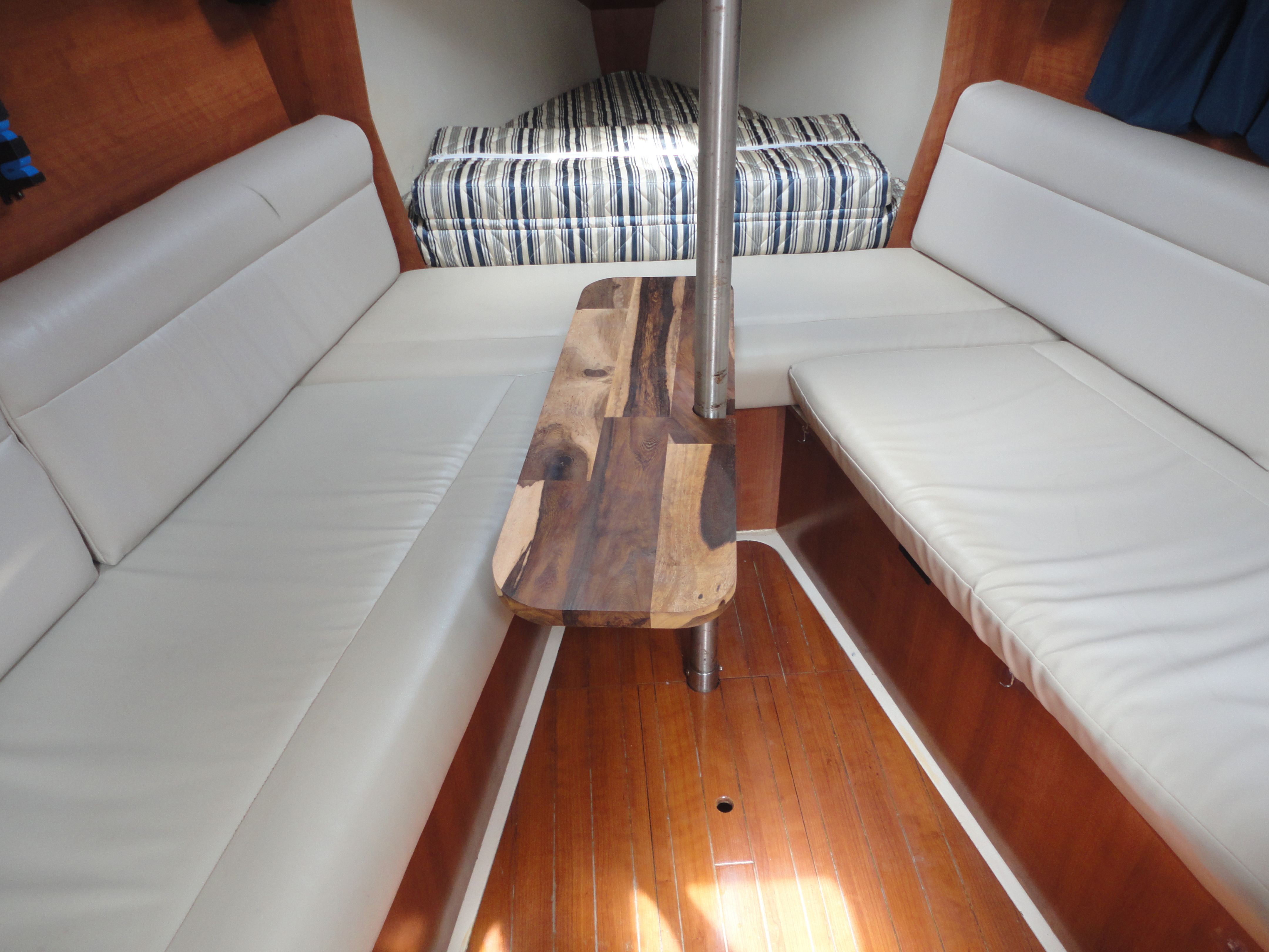 2013 Marlow-Hunter Hunter 27 - 41