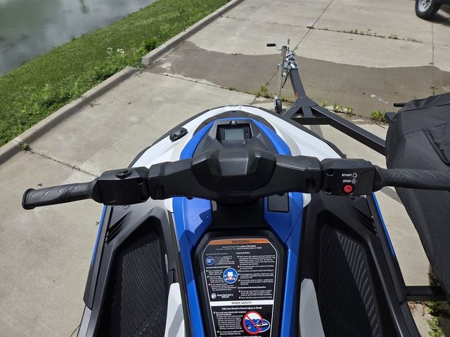 2025 Yamaha WaveRunner JetBlaster - 4