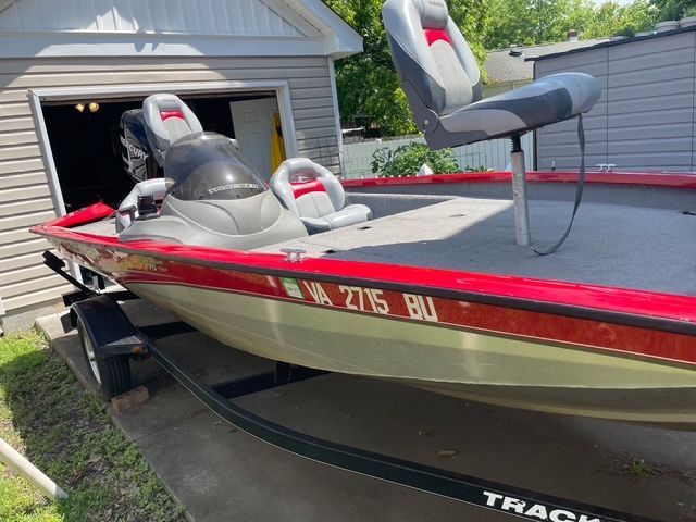 2012 Bass Tracker PRO TEAM 175 TXW - 6