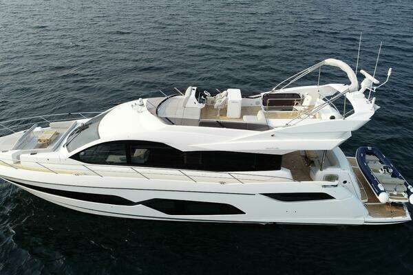 2023 Sunseeker 68 Manhattan