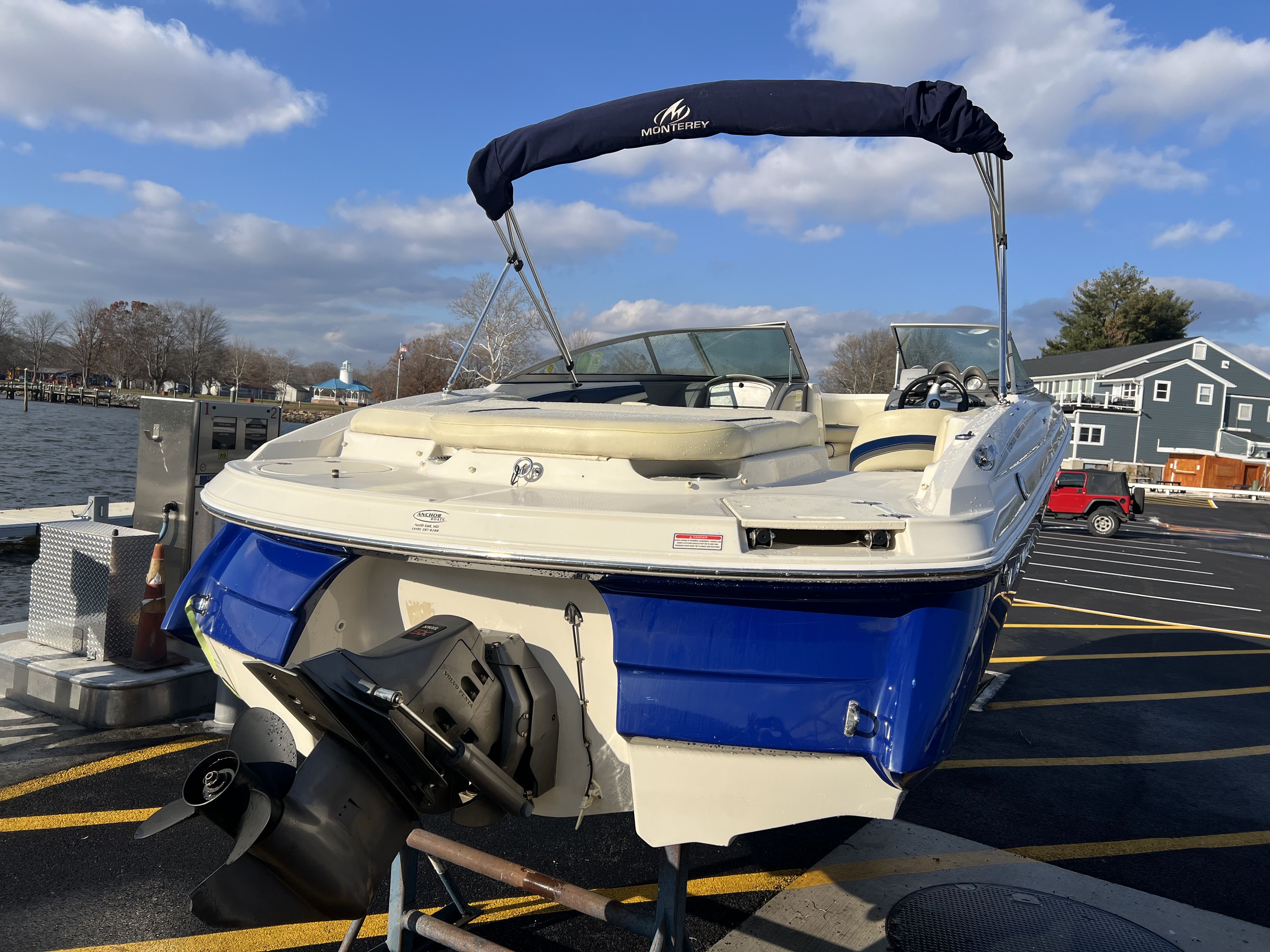 2006 Monterey 214FS - 11