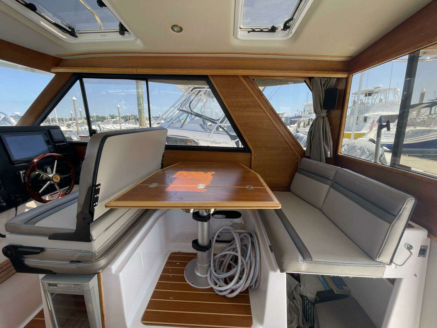2019 Cutwater C-28 - Image 10