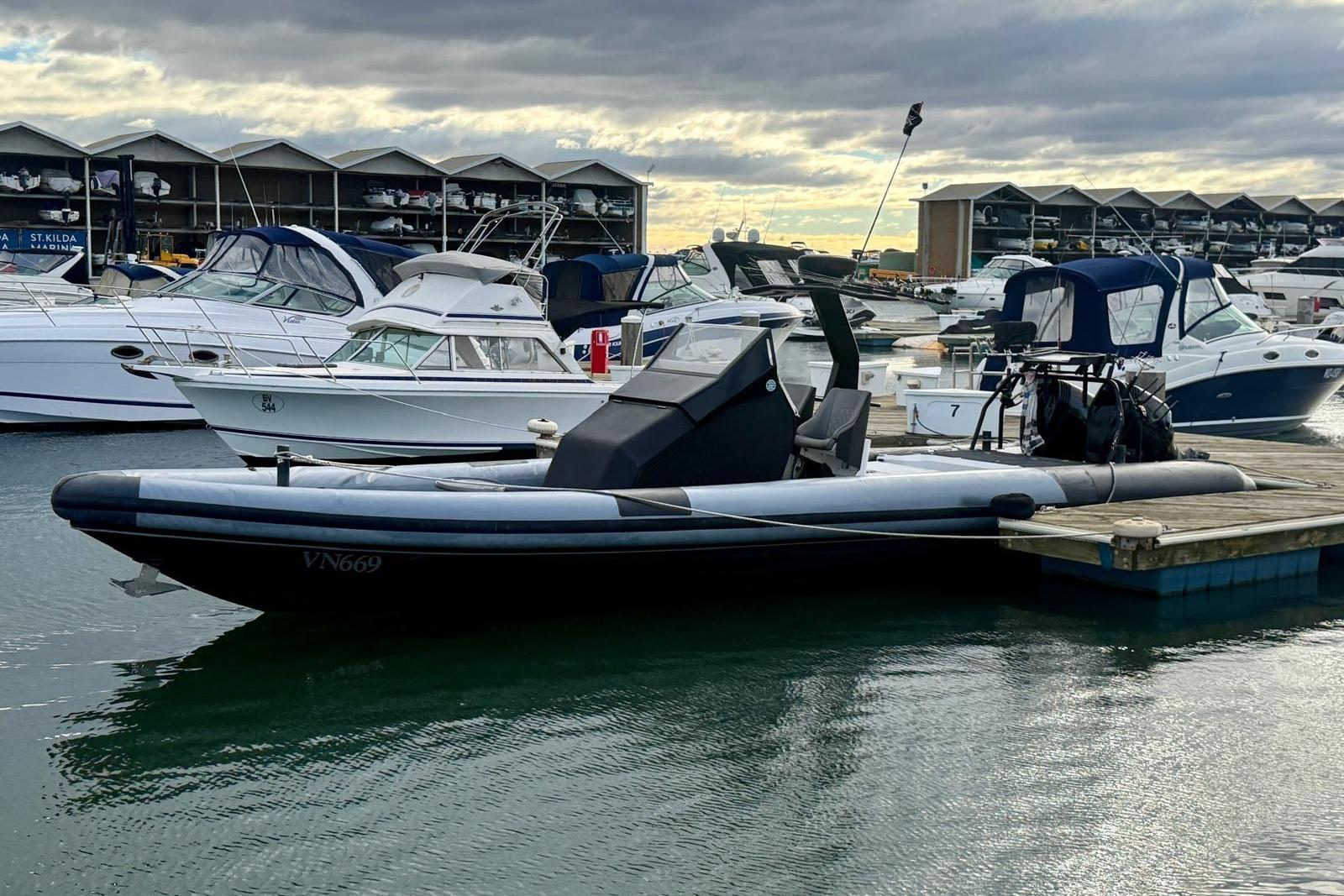 2011 Custom Radar RIB
