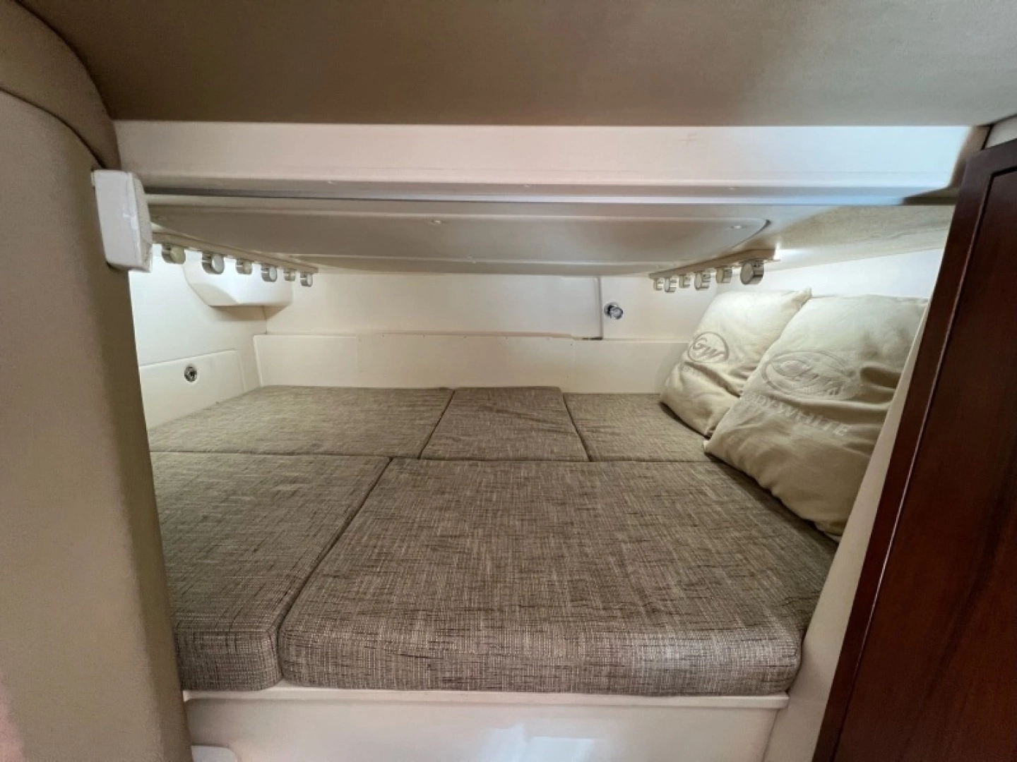 2019 Grady-White 37 Express - Image 10