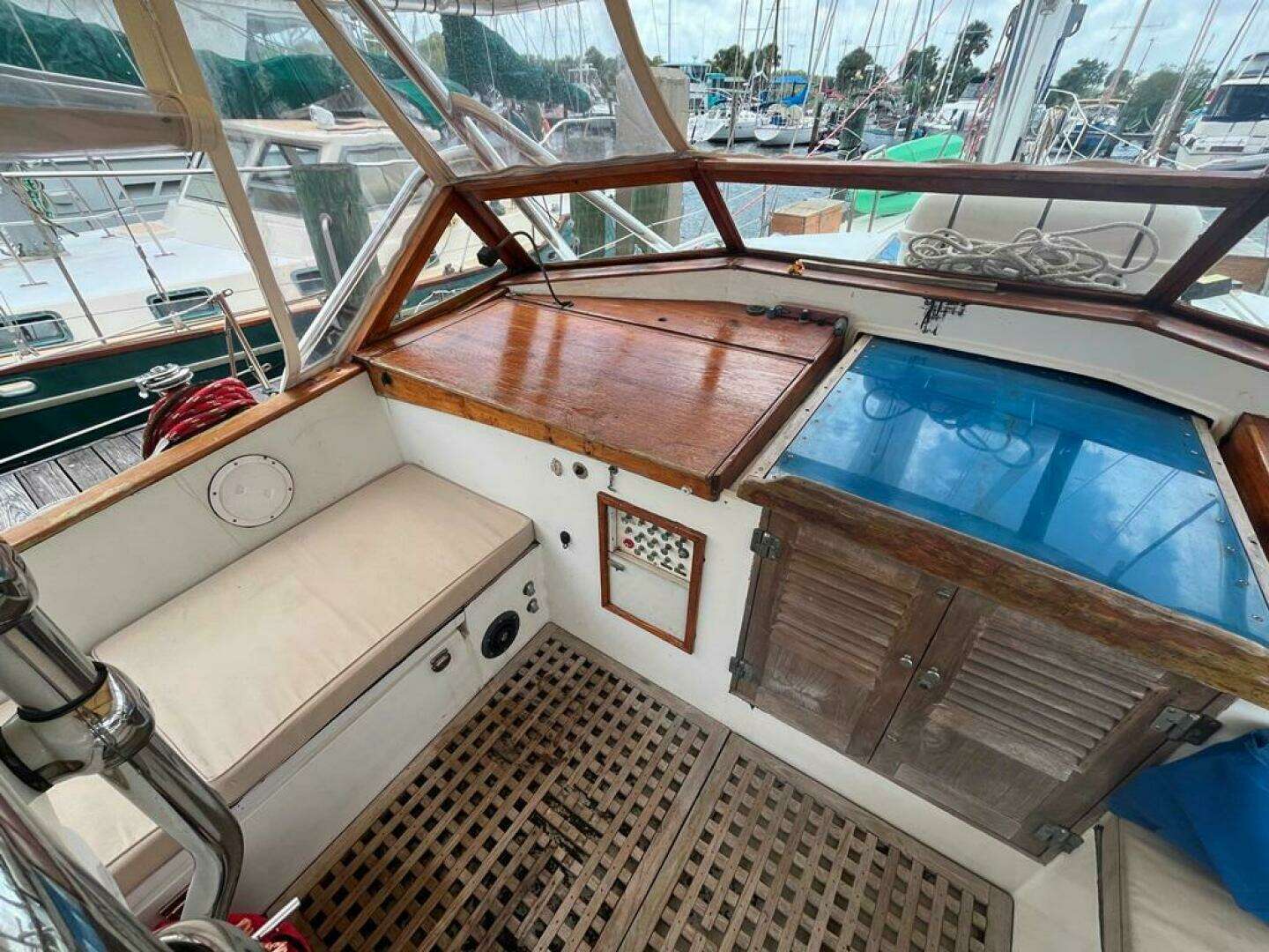 1975 Cheoy Lee Offshore 53 MS - Image 5