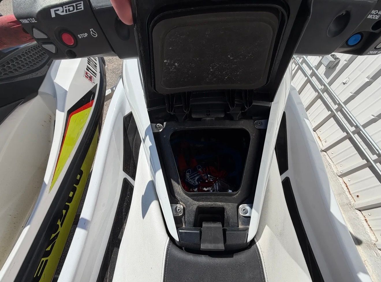 2014 SEA-DOO WAKE 215 - Image 9